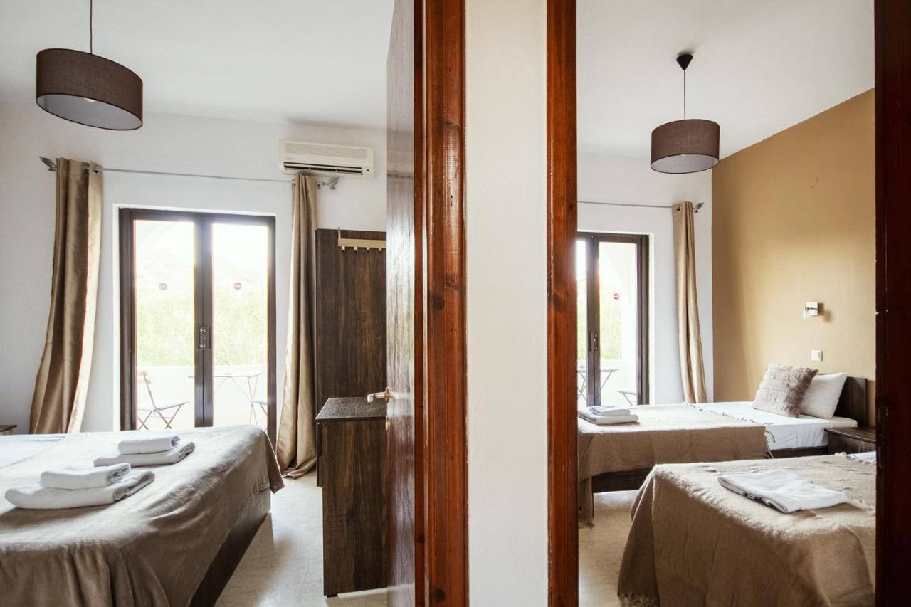 Parakladi Seaside Retreat Melíkia Екстериор снимка