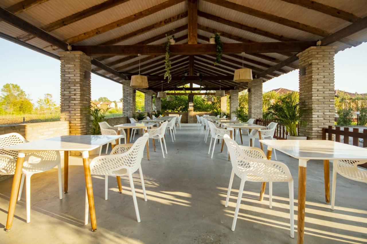 Parakladi Seaside Retreat Melíkia Екстериор снимка