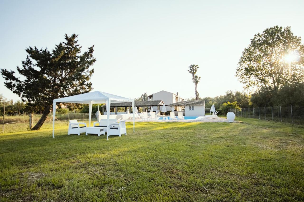 Parakladi Seaside Retreat Melíkia Екстериор снимка